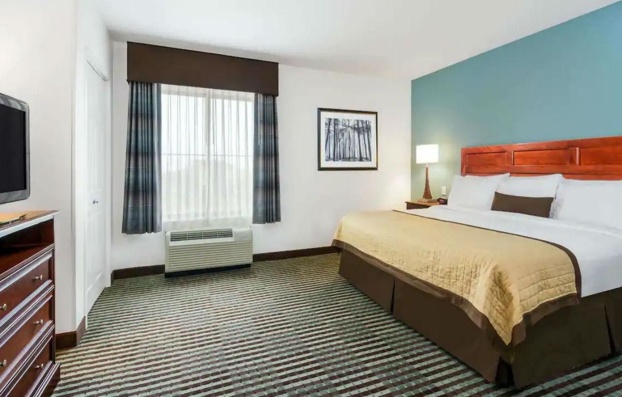 Baymont By Wyndham Denver International Airport DEN Exterior foto