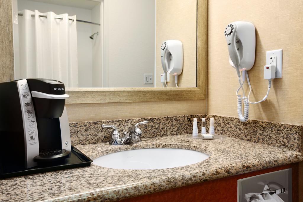 Baymont By Wyndham Denver International Airport DEN Quarto foto