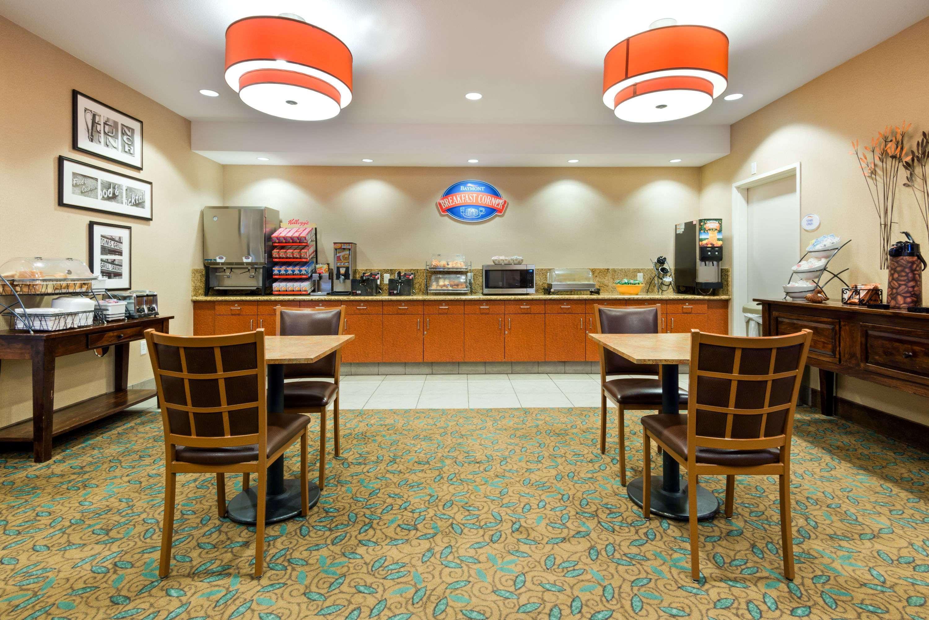 Baymont By Wyndham Denver International Airport DEN Exterior foto