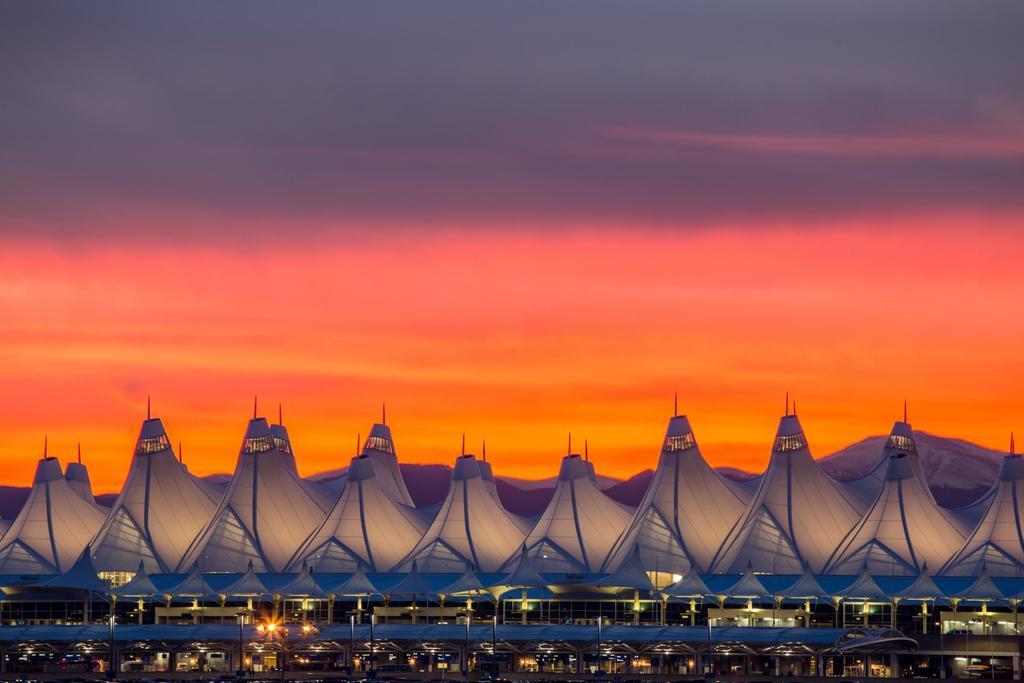 Baymont By Wyndham Denver International Airport DEN Exterior foto