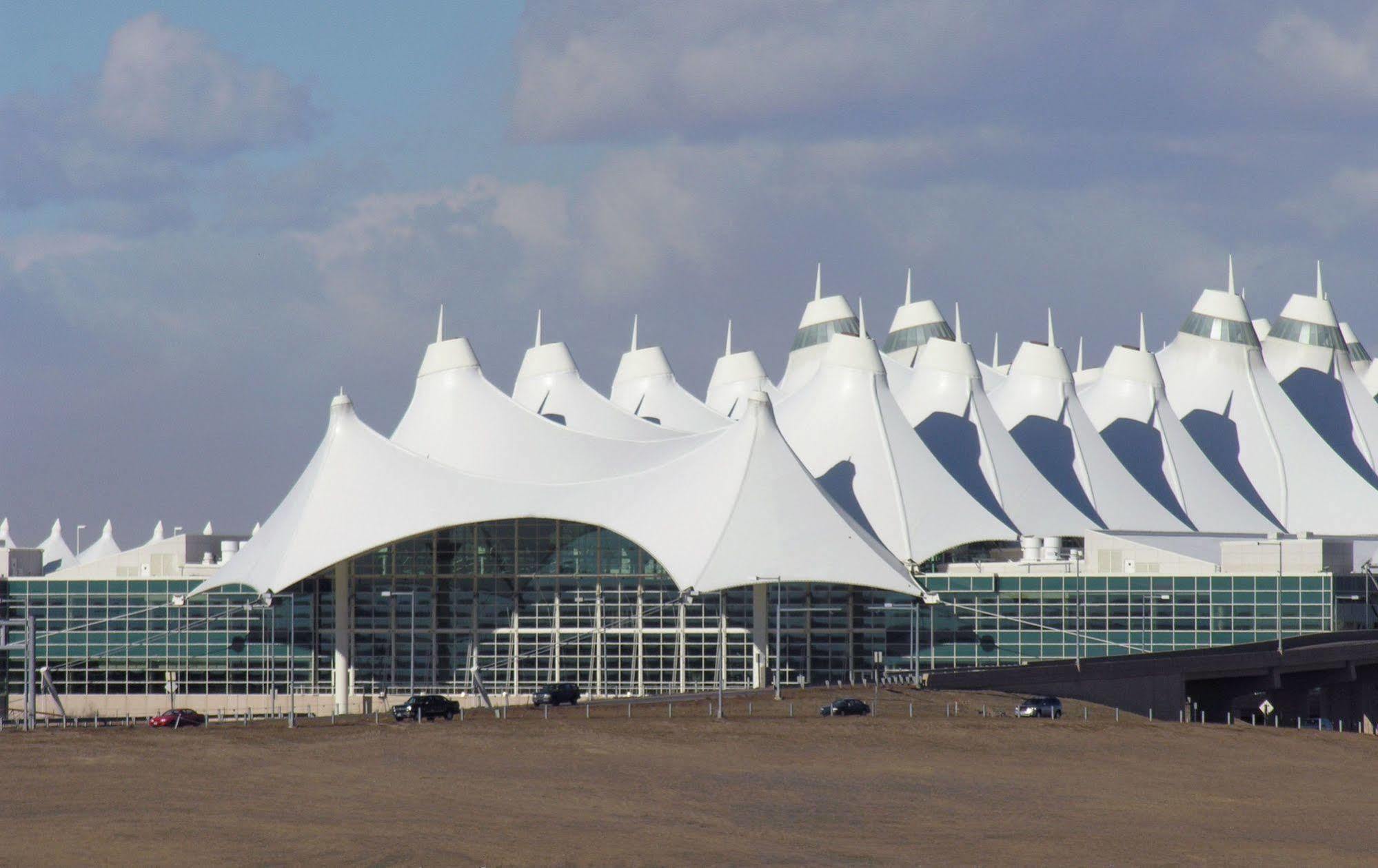 Baymont By Wyndham Denver International Airport DEN Exterior foto
